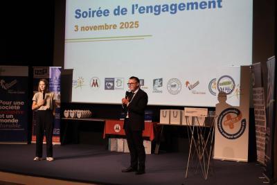 Agrandir l'image 14 sur 16, fenêtre modale