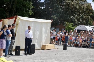 Agrandir l'image 8 sur 15, fenêtre modale